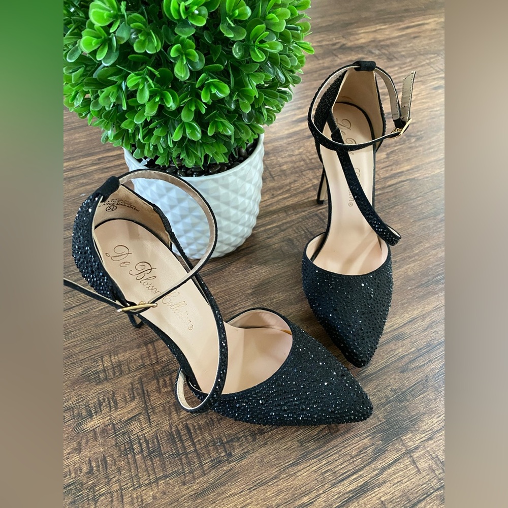 The Blossom Collection Ankle Strap Pointed Toe Heel. Size 5.5